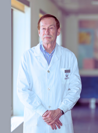 Dr. Carlos Aguiar